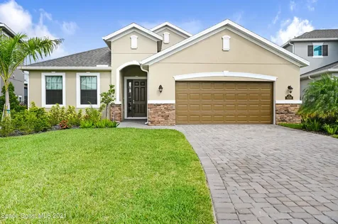 8208 Paragrass Avenue Melbourne FL 32940