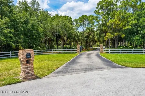 5675 Willoughby Drive Melbourne FL 32934