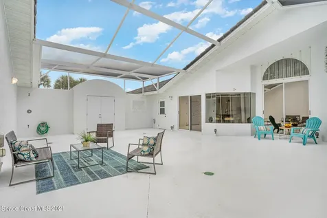 3827 Macfarlane Street Melbourne Beach FL 32951