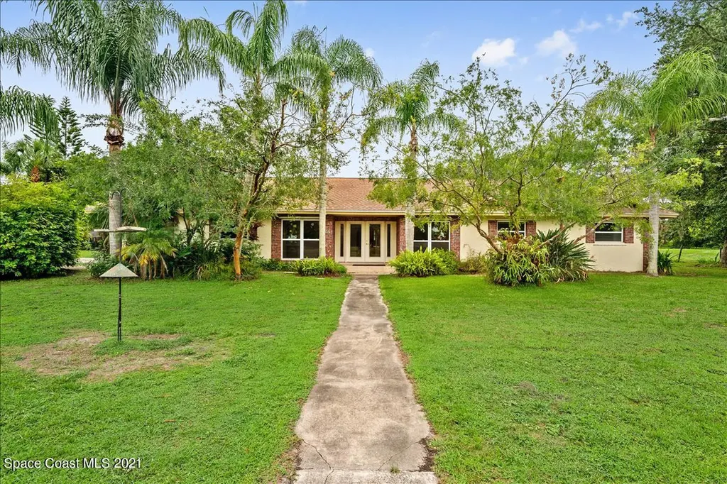 2825 Corey Road Malabar FL 32950