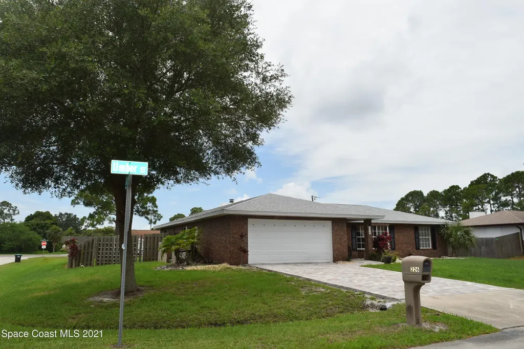 226 Umber Street NW Palm Bay FL 32907