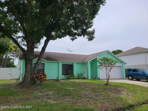 1139 Price Avenue NW Palm Bay FL 32907