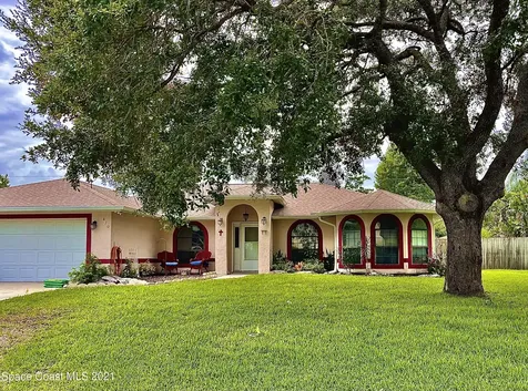 470 Plant Avenue NE Palm Bay FL 32907