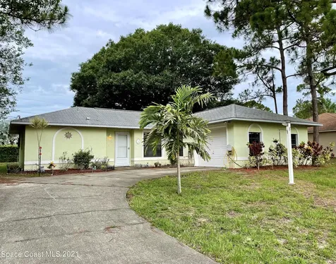 1782 Wilkig Avenue SE Palm Bay FL 32909
