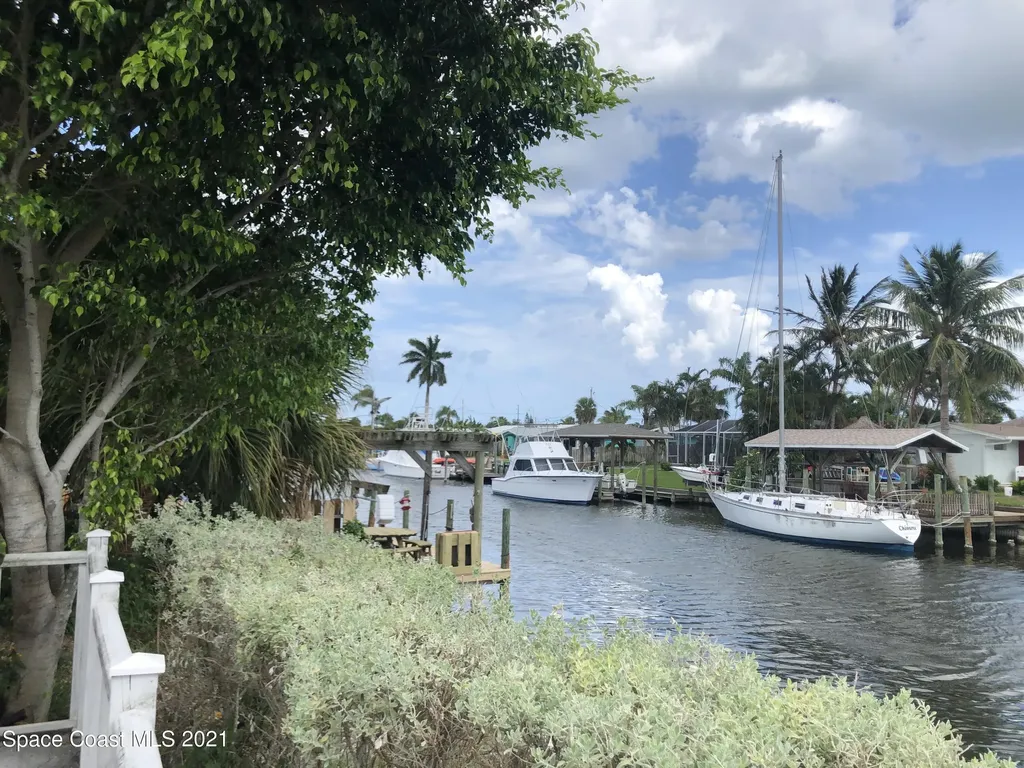 452 Cardinal Drive Satellite Beach FL 32937