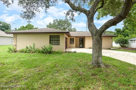 590 California Avenue NE Palm Bay FL 32907