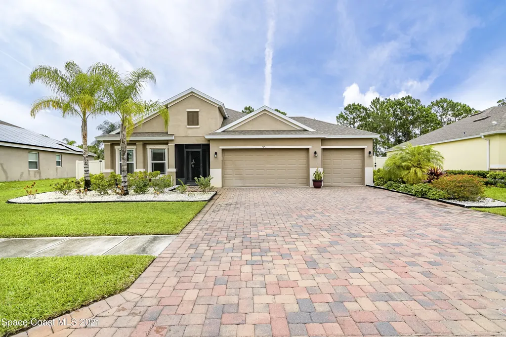 525 Stonebriar Drive SE Palm Bay FL 32909