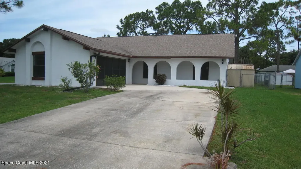 1099 Buford Street NW Palm Bay FL 32907
