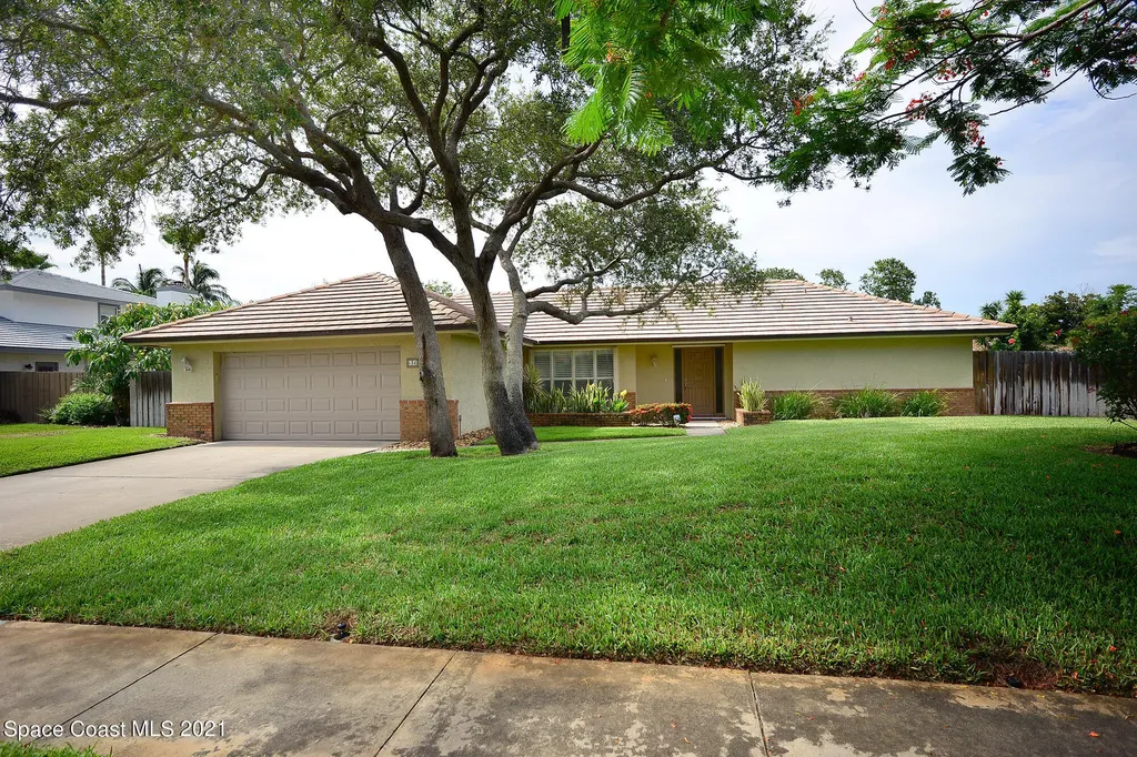 536 Rio Casa Drive S Indialantic FL 32903