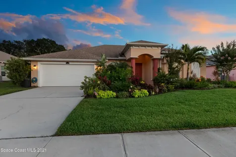 150 Via Catalano Court NE Palm Bay FL 32907