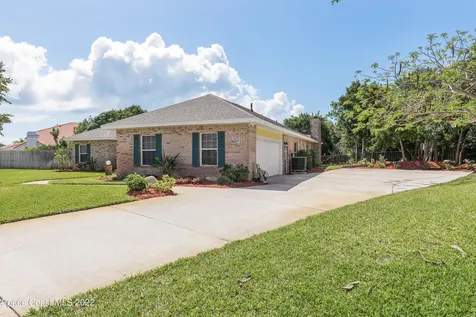 521 Maria Corte Indialantic FL 32903