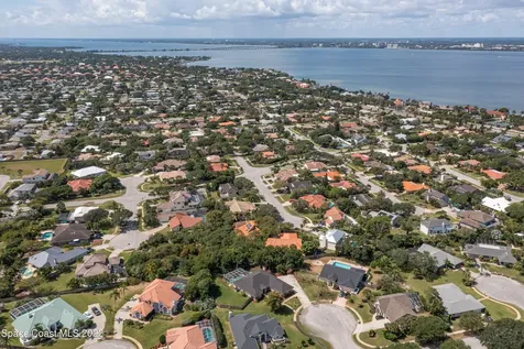 521 Maria Corte Indialantic FL 32903