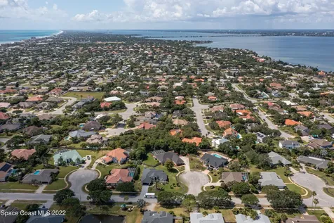 521 Maria Corte Indialantic FL 32903