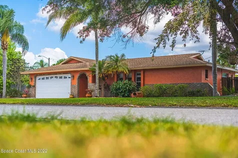 280 Perth Avenue Merritt Island FL 32953