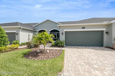 8204 Loren Cove Drive Melbourne FL 32940