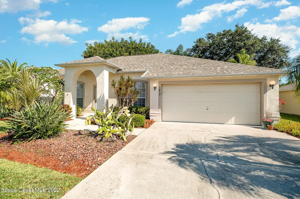 1079 Egret Lake Way Melbourne FL 32940