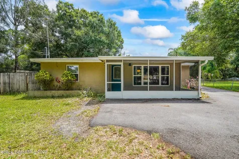 236 NW Valencia Road Melbourne FL 32904