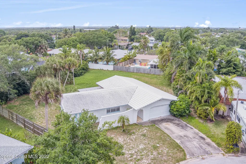 216 Rose Drive Cocoa Beach FL 32931