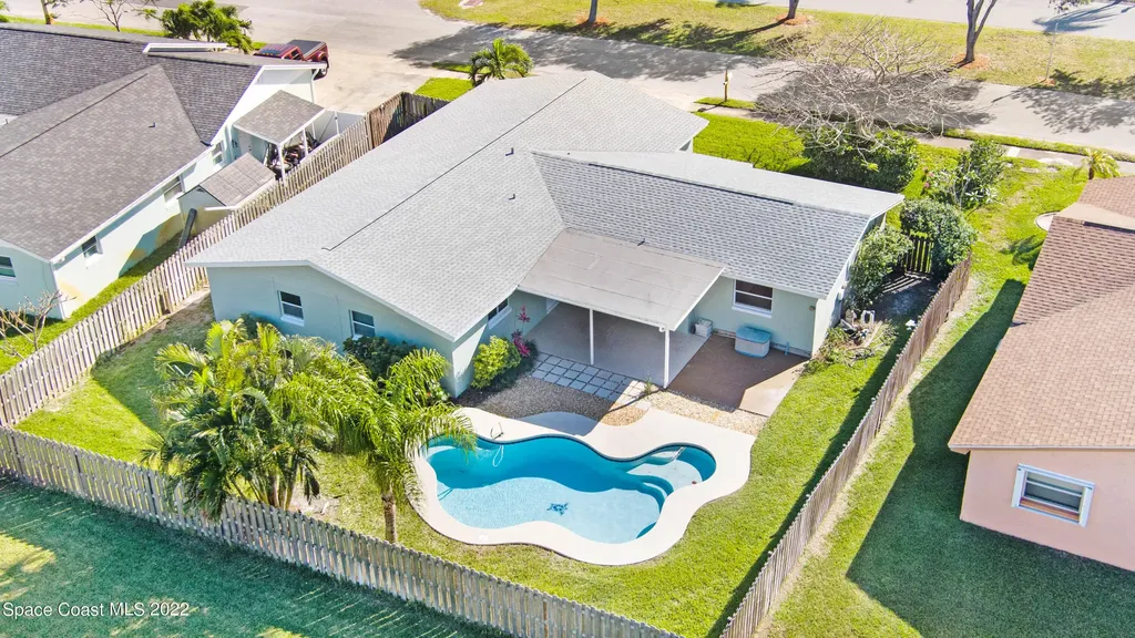 635 Jamaica Boulevard Satellite Beach FL 32937