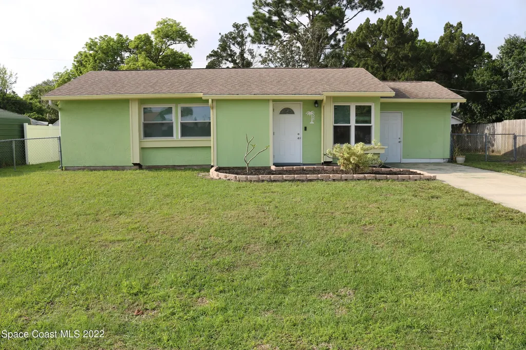 955 Palm Street Cocoa FL 32927