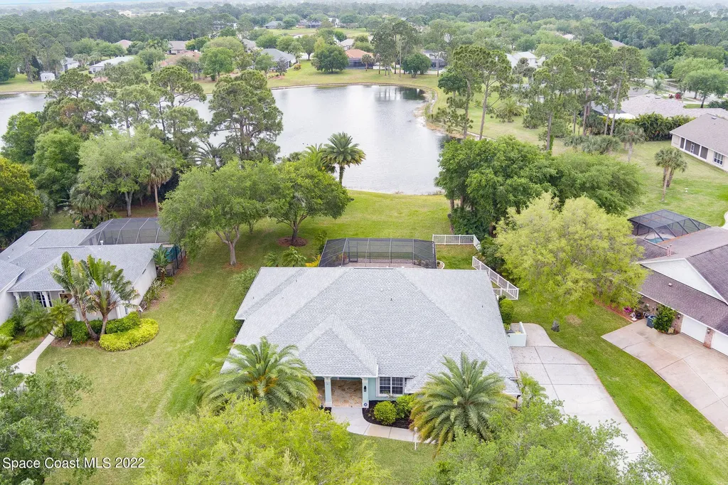 225 Brightwater Drive SE Palm Bay FL 32909