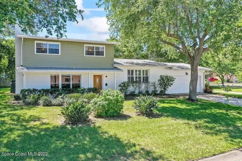211 Mohawk Way Indian Harbour Beach FL 32937