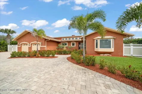 83 W Bay Drive Cocoa Beach FL 32931