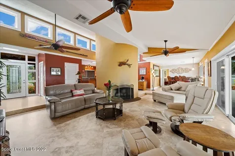 83 W Bay Drive Cocoa Beach FL 32931