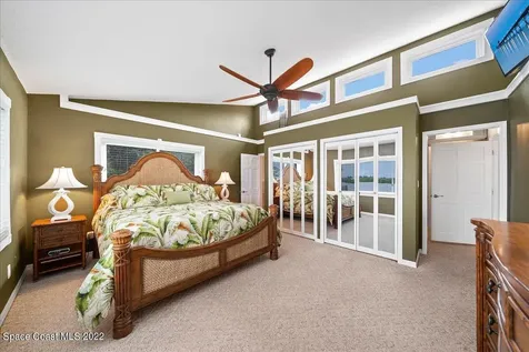 83 W Bay Drive Cocoa Beach FL 32931