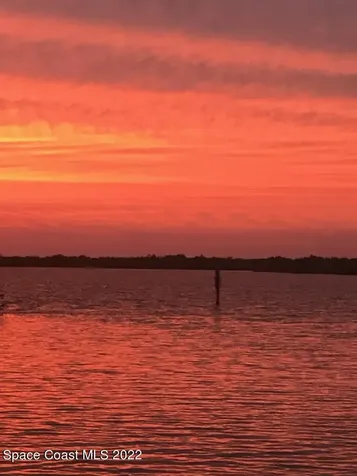 83 W Bay Drive Cocoa Beach FL 32931