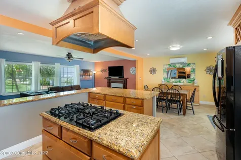 116 Cat Cay Lane Indian Harbour Beach FL 32937