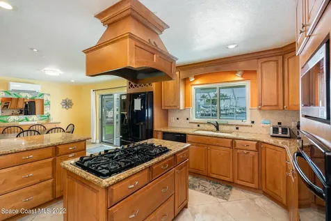 116 Cat Cay Lane Indian Harbour Beach FL 32937