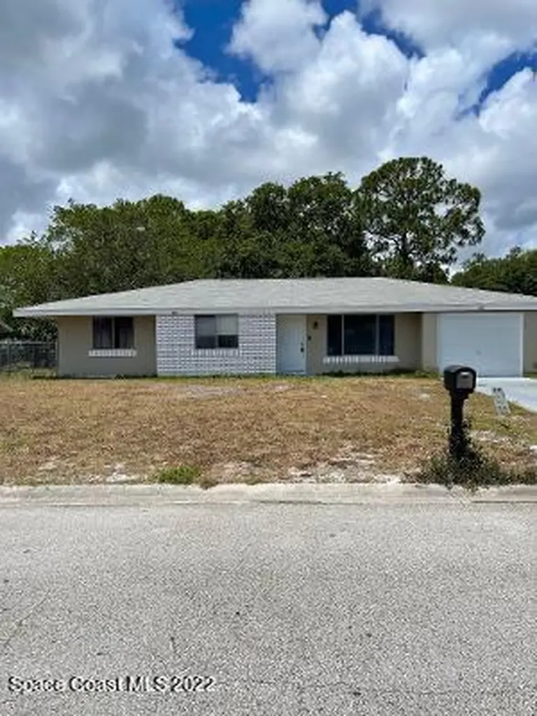 444 Tewksbury Lane NE Palm Bay FL 32907