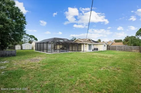 792 Corona Avenue NE Palm Bay FL 32907