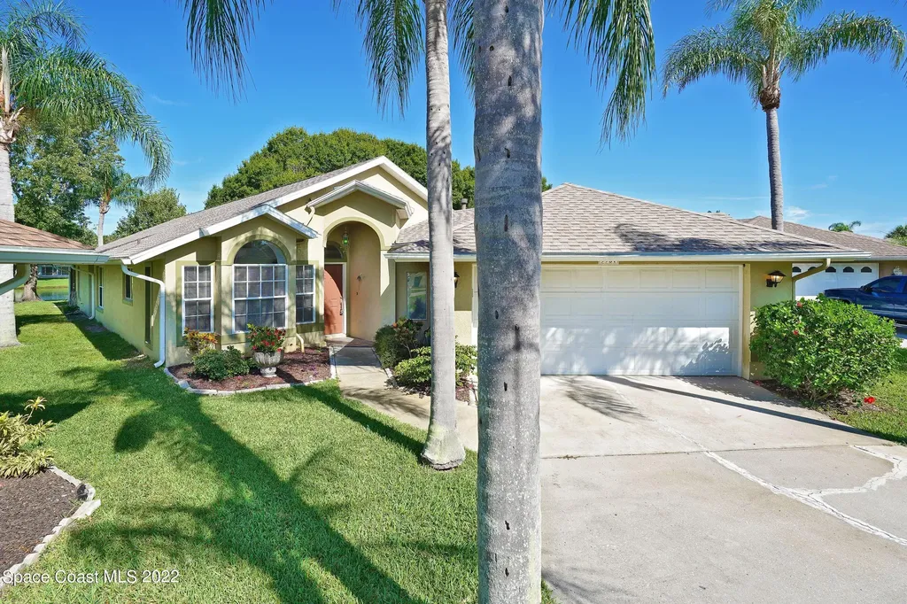3957 Saint Armens Circle Melbourne FL 32934