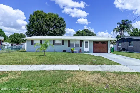 2561 Stratford Drive Cocoa FL 32926