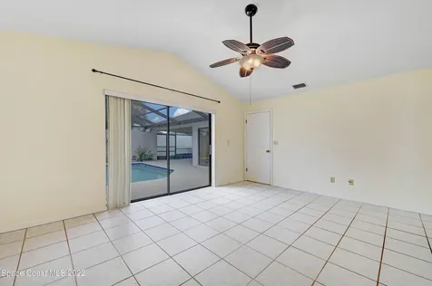 321 Country Walk Street Melbourne FL 32940