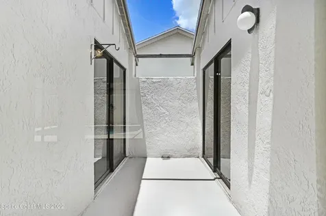 321 Country Walk Street Melbourne FL 32940