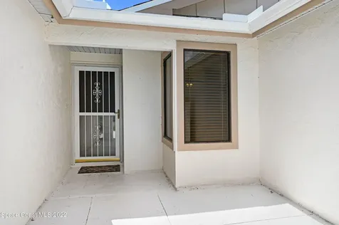 321 Country Walk Street Melbourne FL 32940