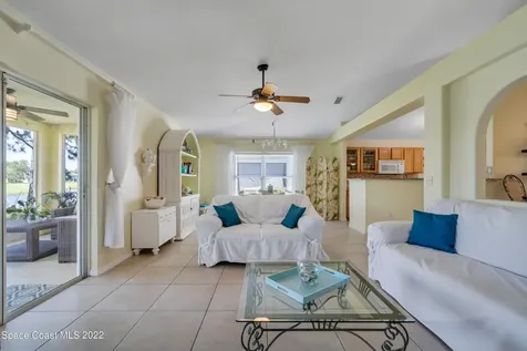 1637 La Maderia Drive SW Palm Bay FL 32908