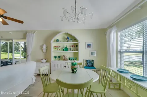 1637 La Maderia Drive SW Palm Bay FL 32908