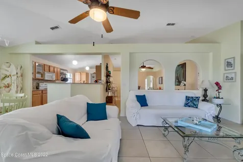 1637 La Maderia Drive SW Palm Bay FL 32908