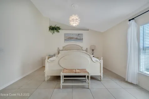 1637 La Maderia Drive SW Palm Bay FL 32908