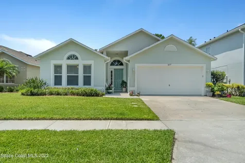 1637 La Maderia Drive SW Palm Bay FL 32908