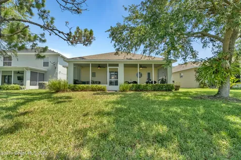 1637 La Maderia Drive SW Palm Bay FL 32908
