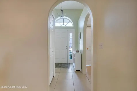 1637 La Maderia Drive SW Palm Bay FL 32908