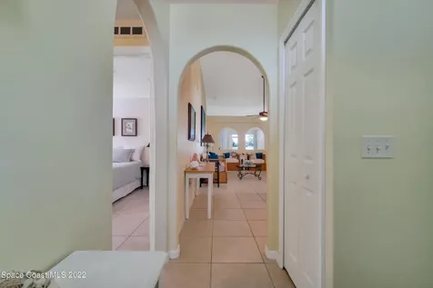 1637 La Maderia Drive SW Palm Bay FL 32908