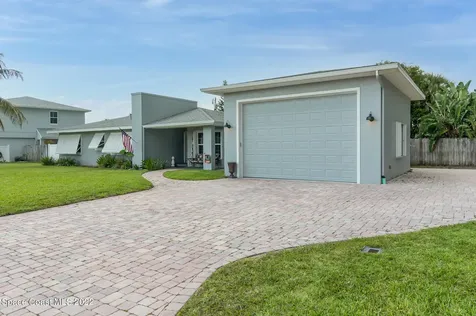 407 Hibiscus Trail Melbourne Beach FL 32951