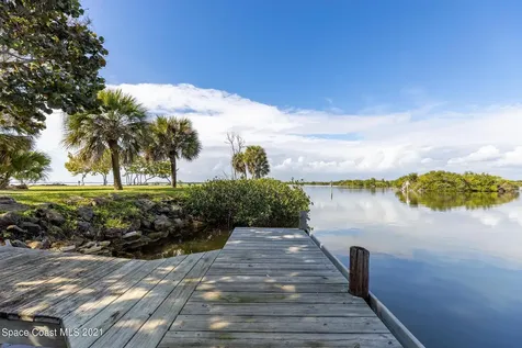 87 W Bay Drive Cocoa Beach FL 32931