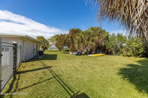 87 W Bay Drive Cocoa Beach FL 32931